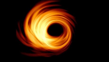 Kara deliğin ilk fotoğrafı yayınlandı! İşte çığır açan kara deliğin resmi